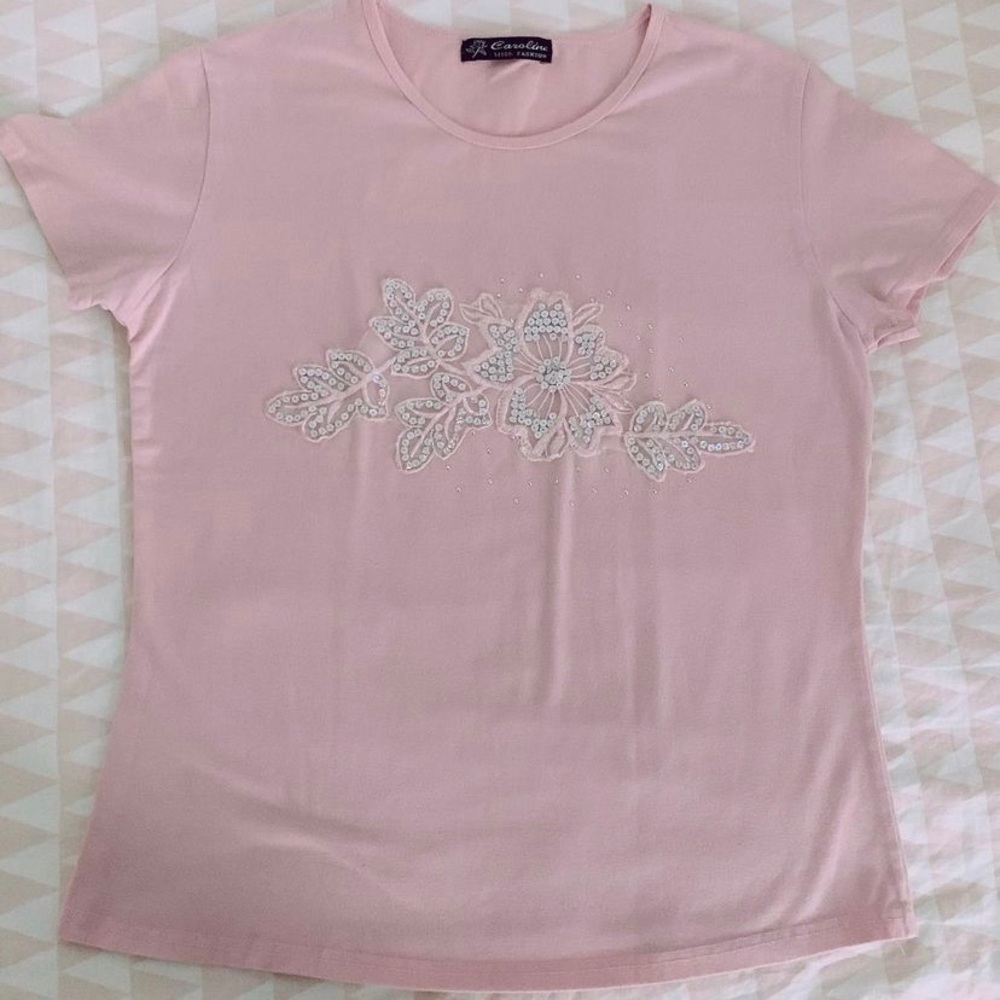 Vintage light pink sequenced flower top